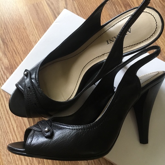 New Alfani Black Leather heels 6.5 - Picture 3 of 7